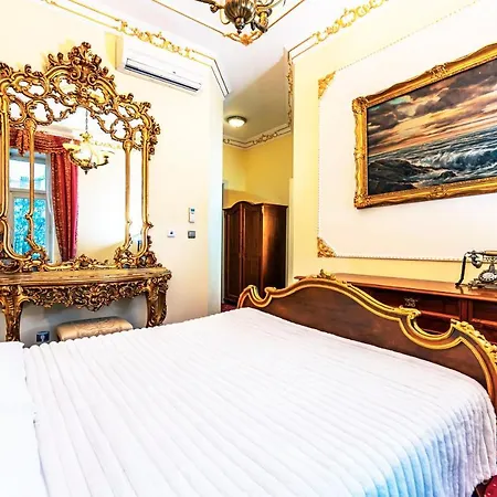 Hotel General Old Town