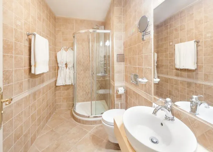 General Old Town Hotel 5*