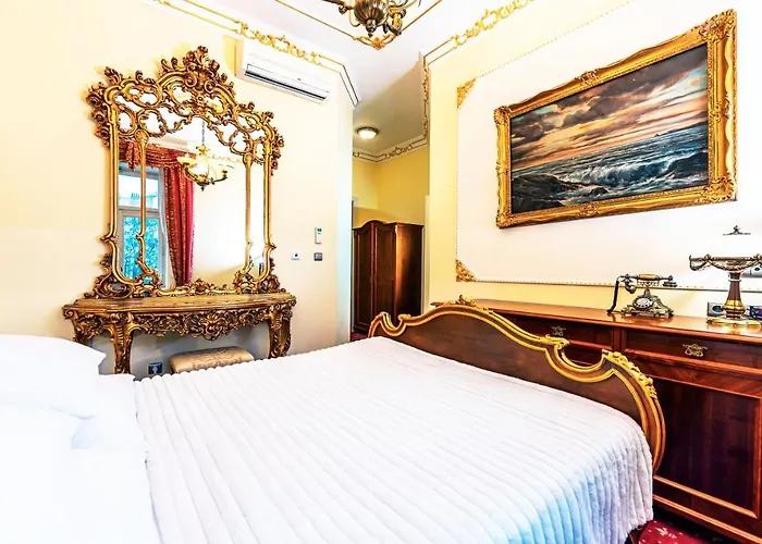 Hotel General Old Town